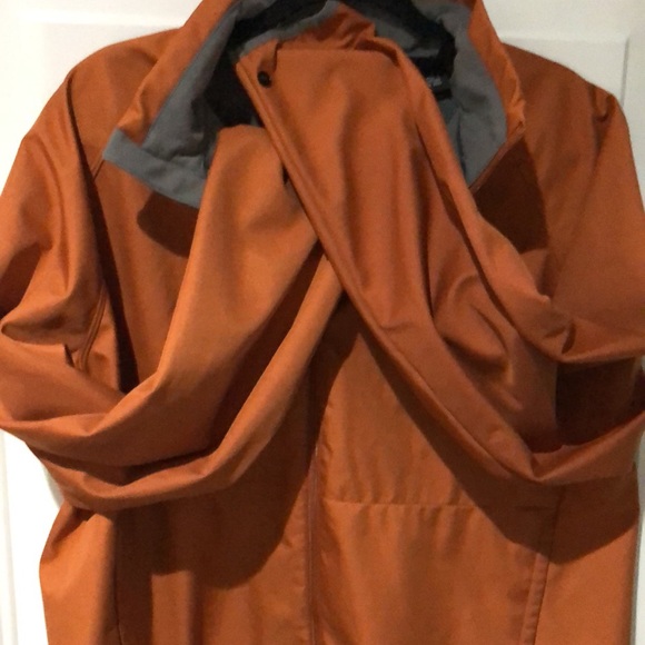 Mens rain repellent jacket - Picture 5 of 6